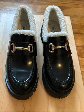 Steve Madden Black Patent Loafers with White Shearling and Gold Hardware